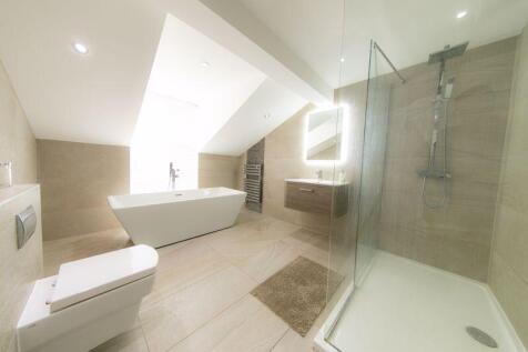 Bedroom 1 en-suite