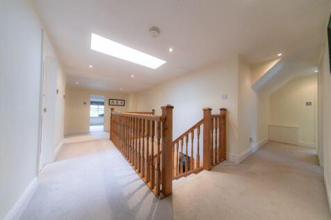 First floor landing