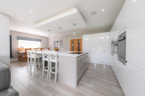 Kitchen, living and dining space
