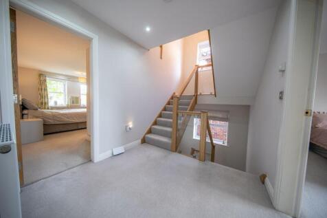 First floor landing