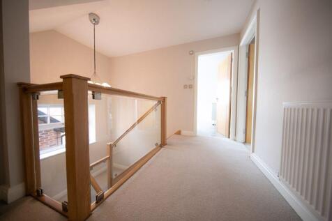 2nd floor landing