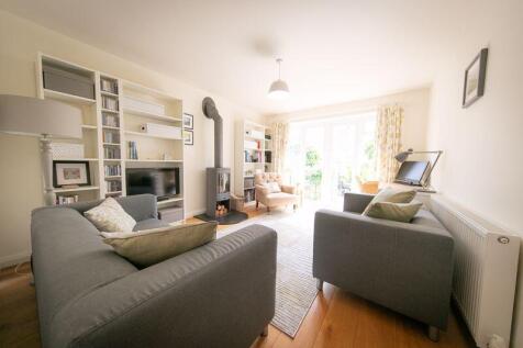 Rear lounge