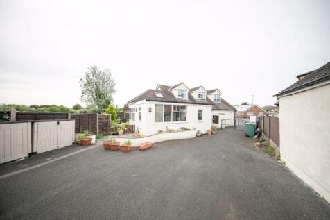 Side elevation &amp; driveway
