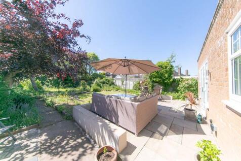 Private garden