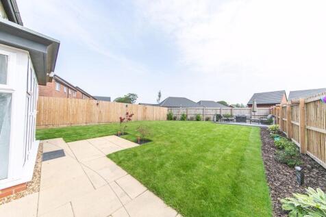 Neatly landscaped private garden
