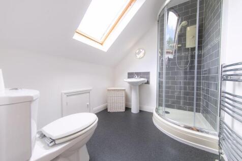 Bedroom 1 en-suite