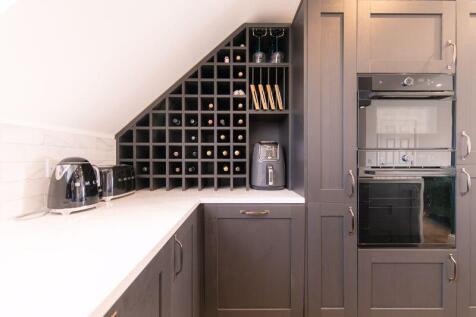 Bespoke fitted kitchen