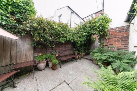 Private garden