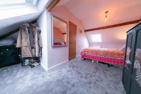 First floor bedroom 