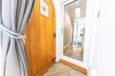 Entrance porch