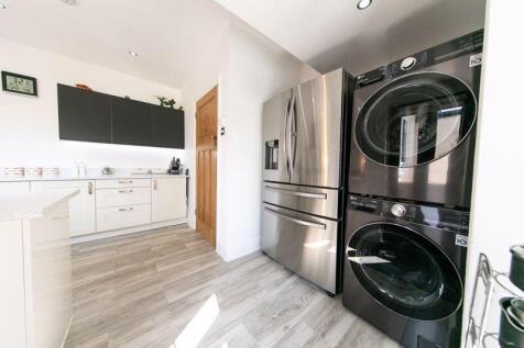 Utilities space &amp; kitchen