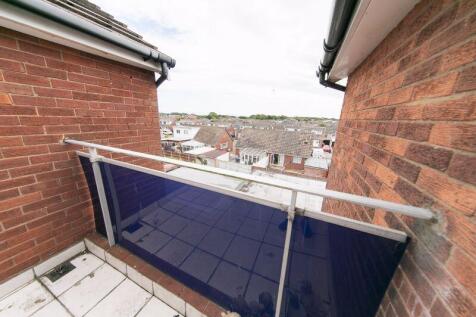 Rooftops view to rear