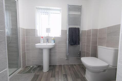 Bedroom 1 en-suite