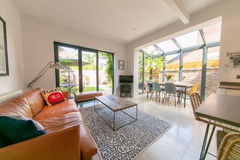 Open plan family room