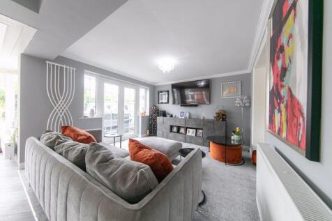 Rear lounge