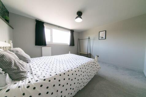 First floor bedroom 2