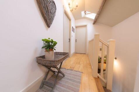 First floor landing