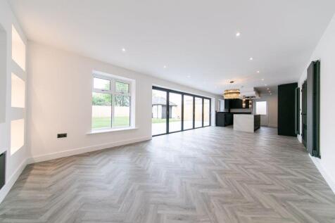 Open plan kitchen, living and dining ...