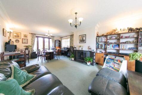 Living and dining room