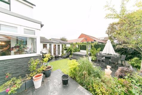 Private garden 