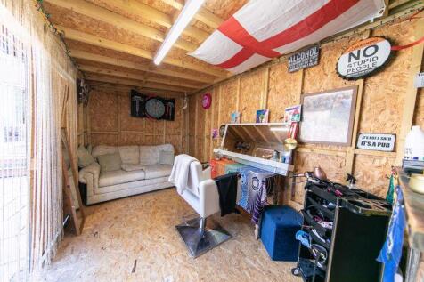 Garden room