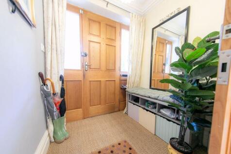 Entrance porch