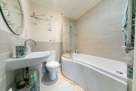 Bedroom 4 en-suite