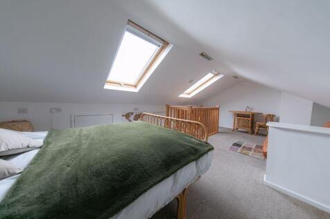 Loft conversion bedroom