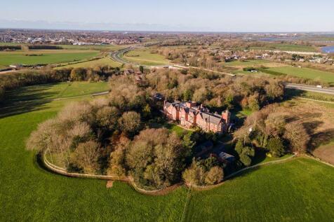 Well connected rural location