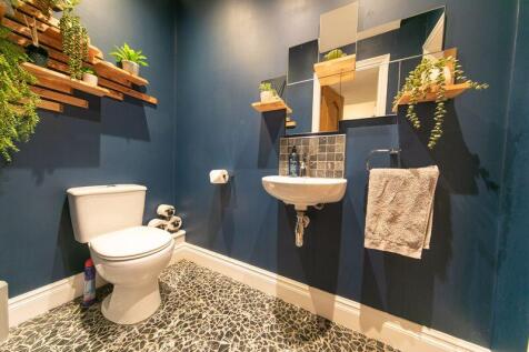 Ground floor washroom