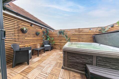 Private balcony with jacuzzi