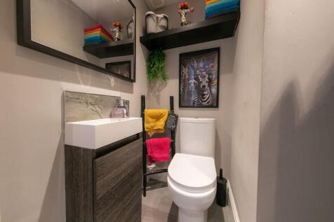 Ground floor washroom