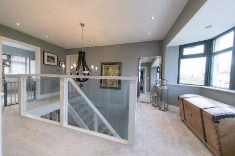 Gallery landing
