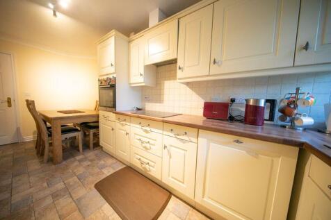 Kitchen and dining space