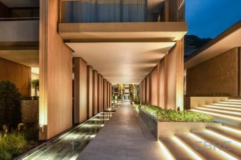 Walk way