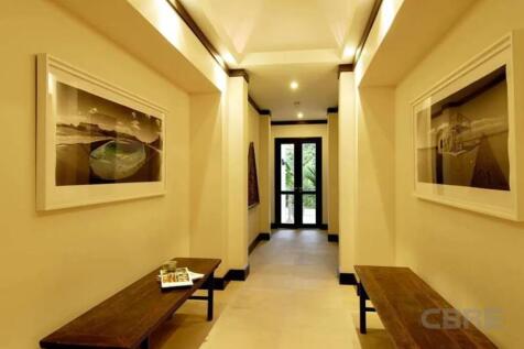 Hall walk
