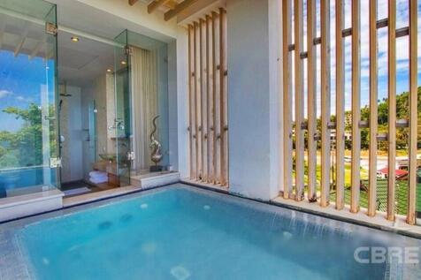 Jacuzzi