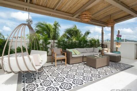 Outdoor living area