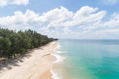 Thai Muang beach