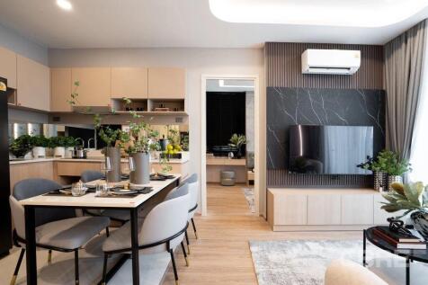 2 Bedroom