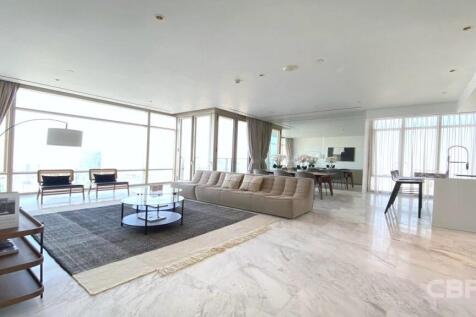 Four Seasons Private Residences - Living Room