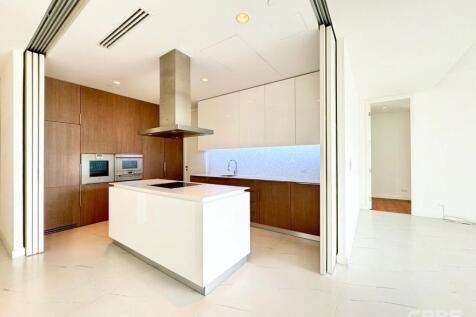 185 Rajdamri - Kitchen