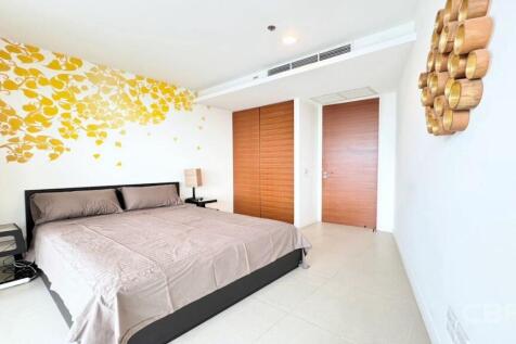 The River - Bedroom