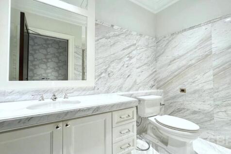 98 Wireless - Bathroom