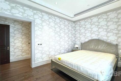 98 Wireless - Bedroom