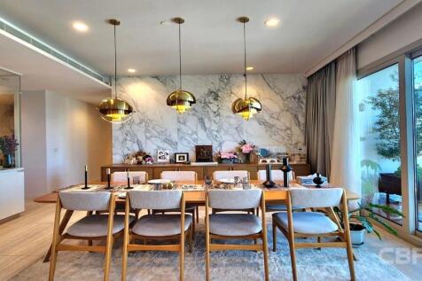 185 Rajadamri - Dining room