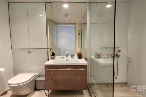 185 Rajadamri - Bathroom