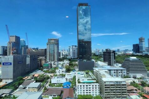 185 Rajadamri - View