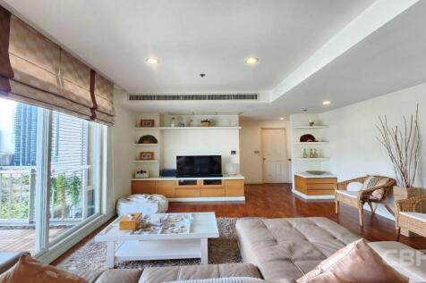 Baan Siri 31 - Living room