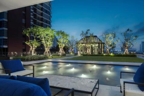 HYDE Heritage Thonglor